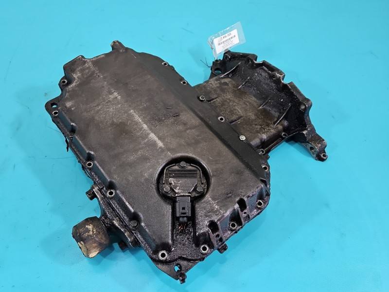 Масляний піддон двигуна Audi A4 B6 059103604G