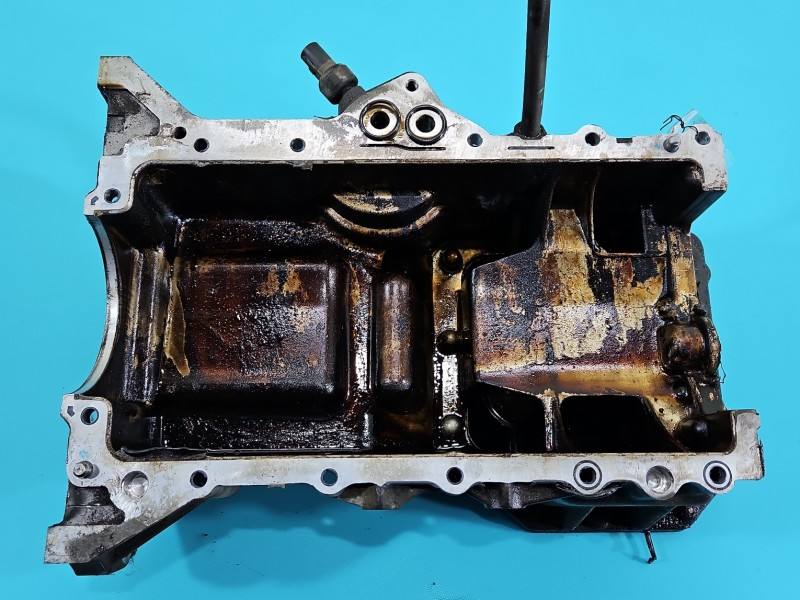 Масляний піддон двигуна Hyundai I30 21135-2B000 — фото деталі 11