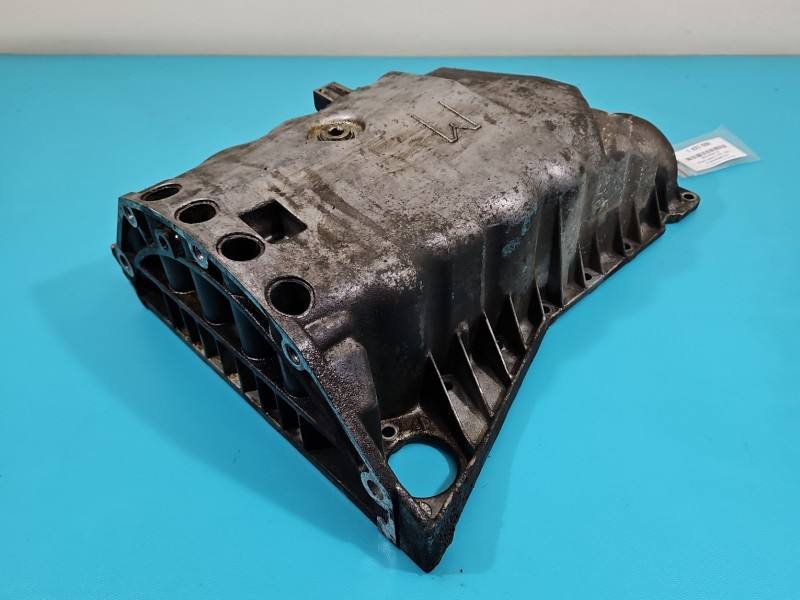 Масляный поддон двигателя Renault Laguna 8200066133