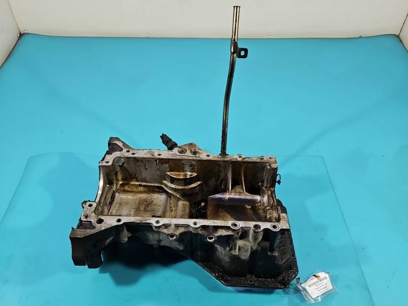 Масляний піддон двигуна Hyundai I30 21135-2B010