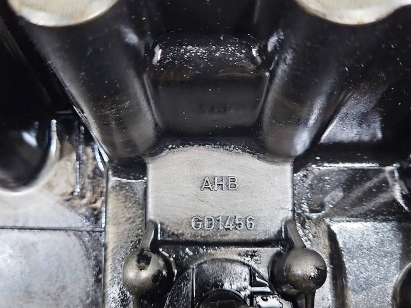 Масляний піддон двигуна Volkswagen Passat B6 1J0907660C — фото деталі 11