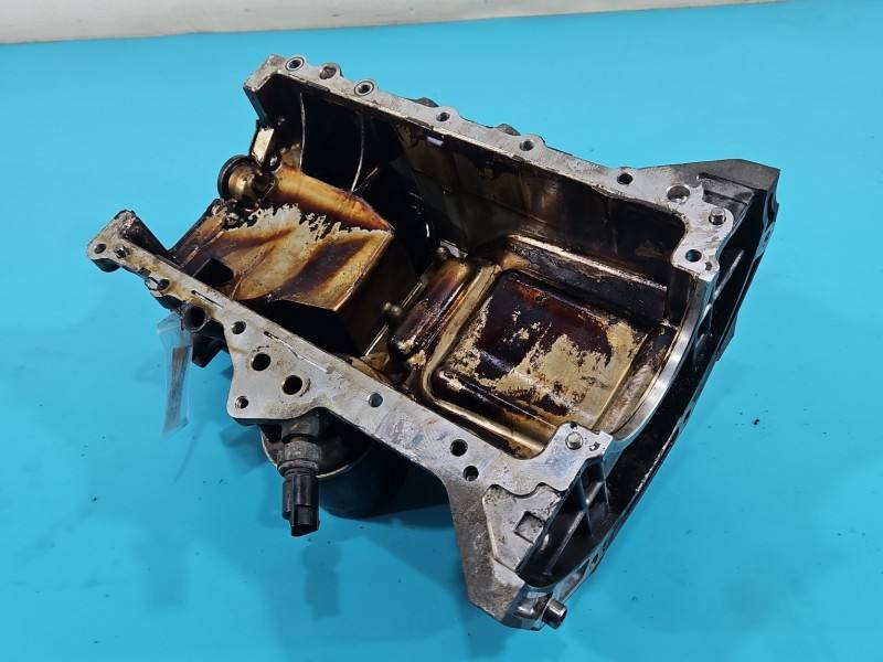 Масляний піддон двигуна Hyundai I30 21135-2B010