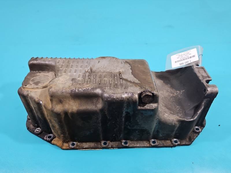 Масляний піддон двигуна Seat Toledo 030103603Q