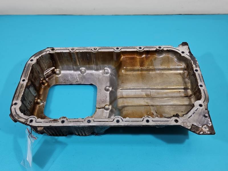 Масляный поддон двигателя Hyundai I30 21520-23700 — фото детали 9