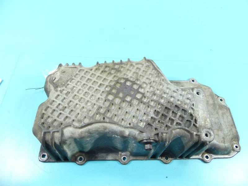 Масляний піддон двигуна Chrysler Sebring 04777241AB