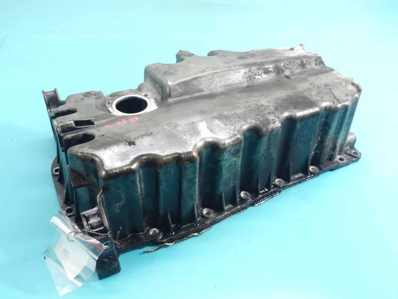 Масляний піддон двигуна Volkswagen Passat CC 03G103603