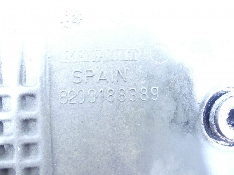 Масляный поддон двигателя Nissan Almera 8200188389 — фото детали 7