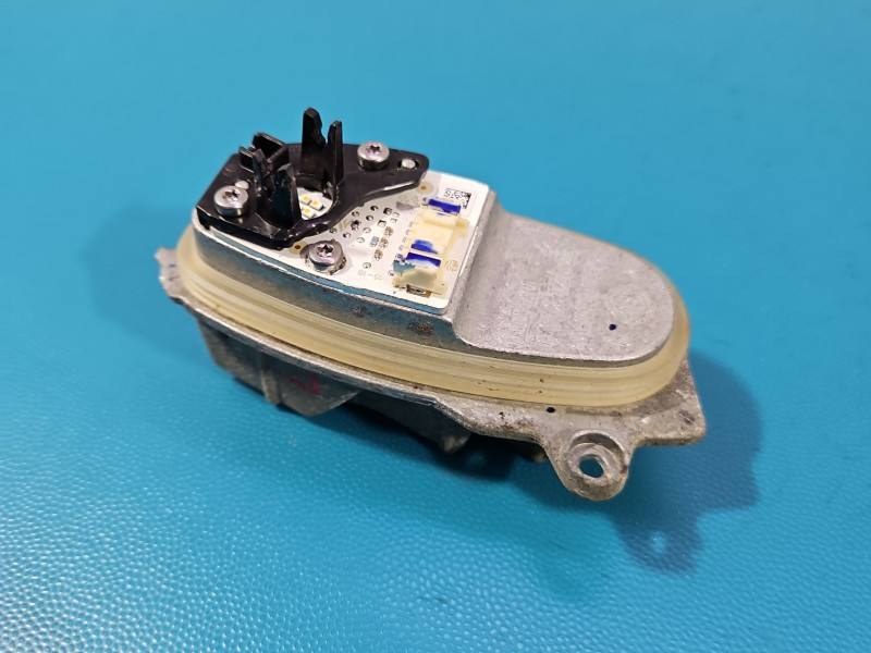 Блок розпалу ксенону BMW X3 G01 6002TZ0239