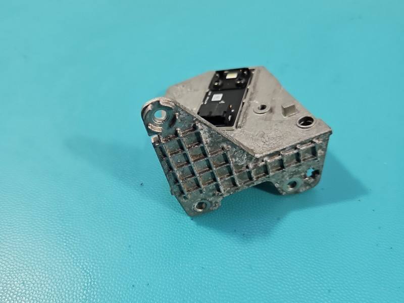 Блок розжига ксенона Hyundai I30 G492151060 — фото детали 4