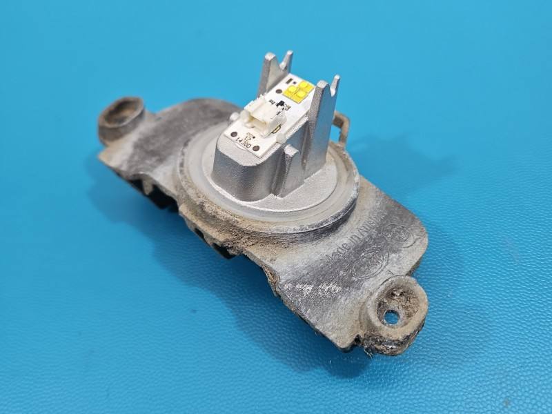 Блок розпалу ксенону BMW 3 F30 MDE415473