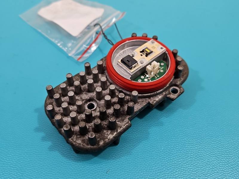 Блок розпалу ксенону BMW X5 E70 1305715084