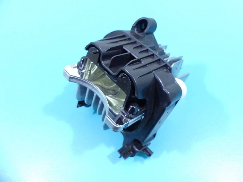 Блок розпалу ксенону Volkswagen Passat B8 90052323A