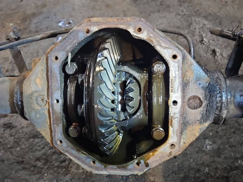 Редуктор Mercedes Sprinter 9043530110 — фото деталі 3