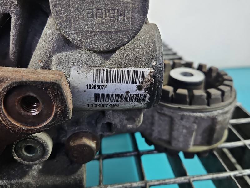 Редуктор Volkswagen Passat B6 01Z525010B — фото детали 4