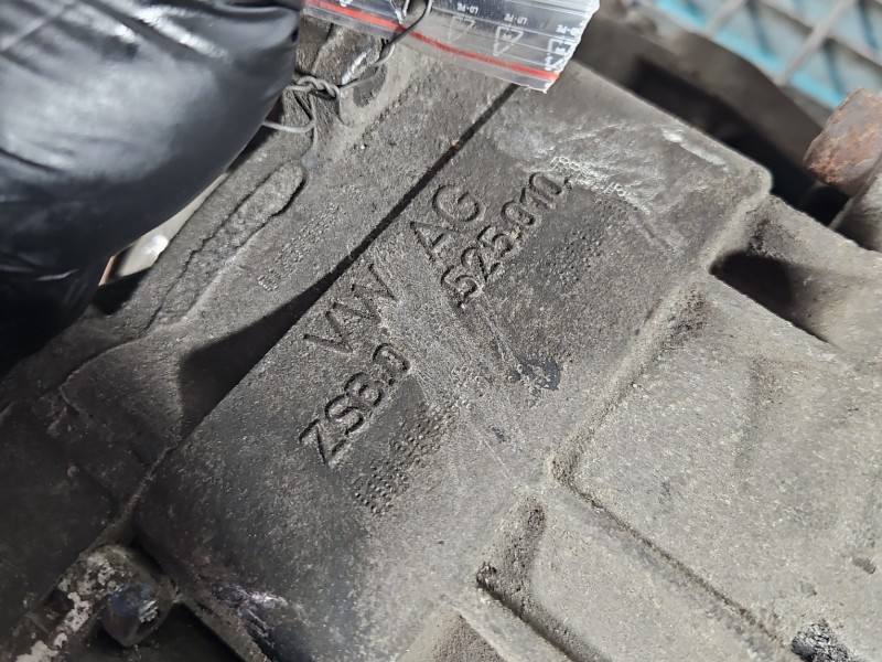 Редуктор Volkswagen Passat B6 01Z525010B — фото детали 10