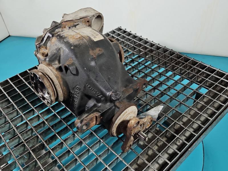 Редуктор BMW X1 E84 7615390