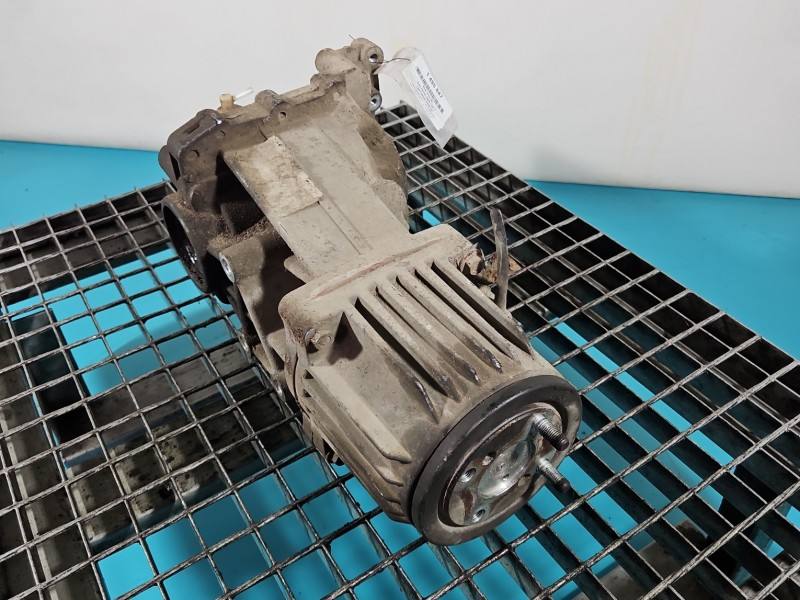 Редуктор Jeep Patriot P3501A058