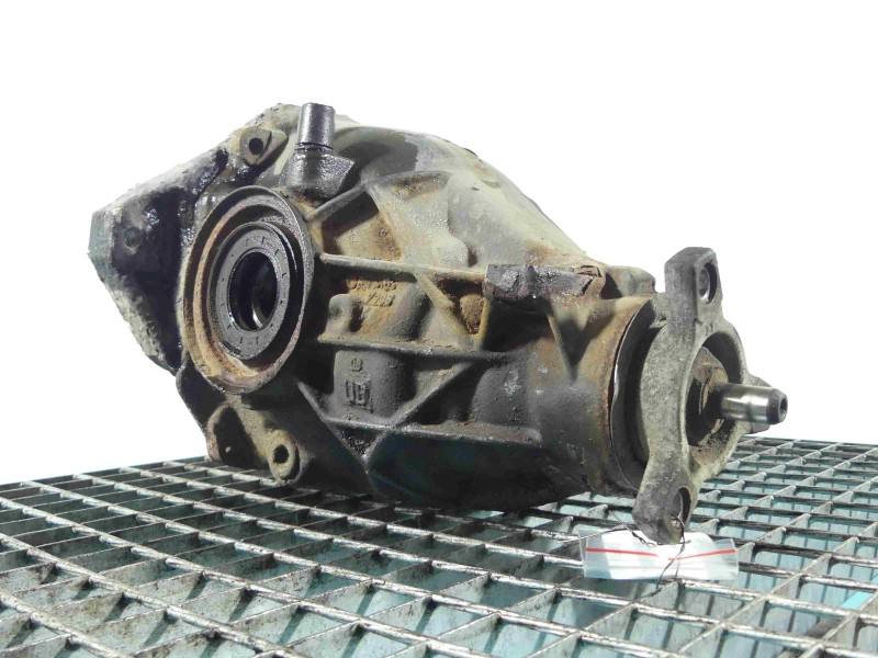 Редуктор Mercedes C W204 2043504814