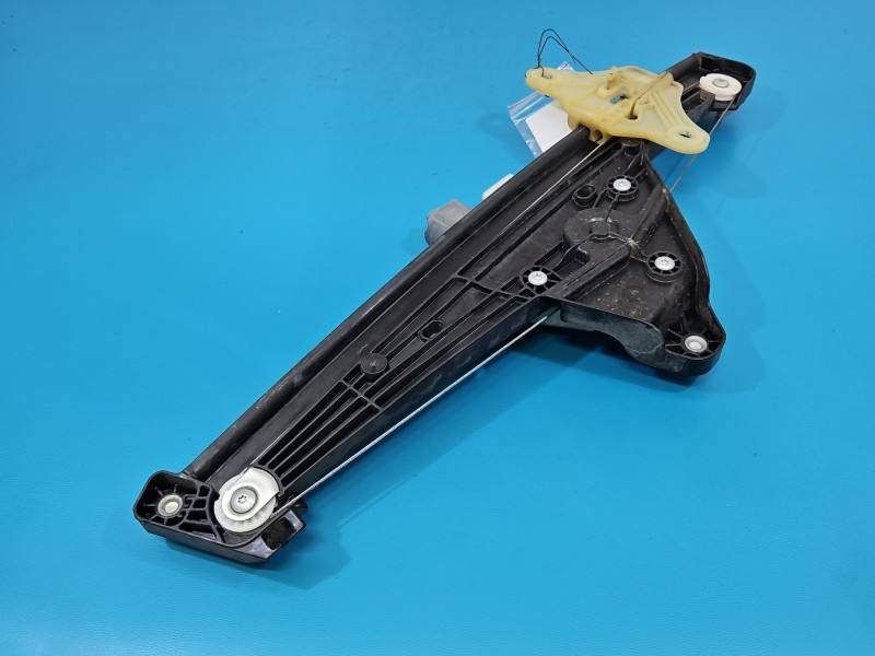 Склопідйомник передній лівий Renault Clio 807216723R-C