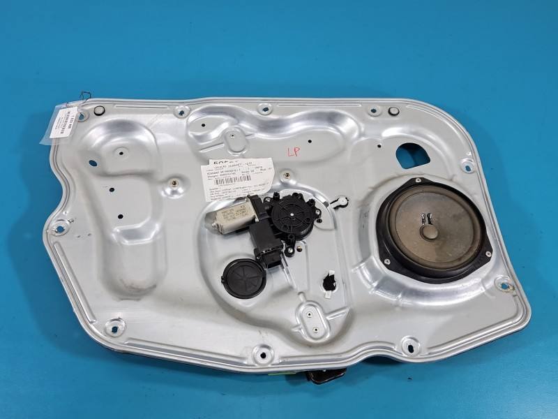 Склопідйомник передній лівий Alfa romeo Giulietta 0505253700