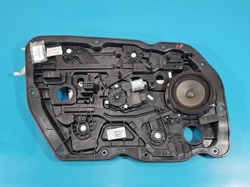 Стеклоподъемник передний левый Kia Ceed 82450-A2010