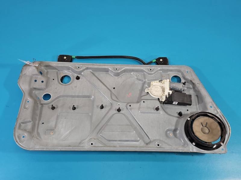 Склопідйомник передній лівий Volkswagen New Beetle 1C0837755D