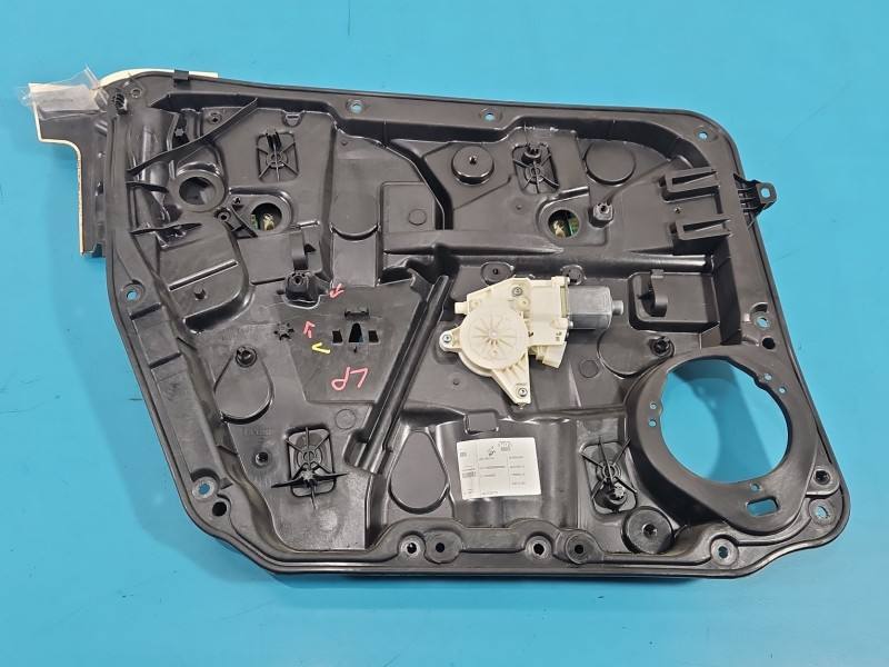 Склопідйомник передній лівий Mercedes B W246 933865-101