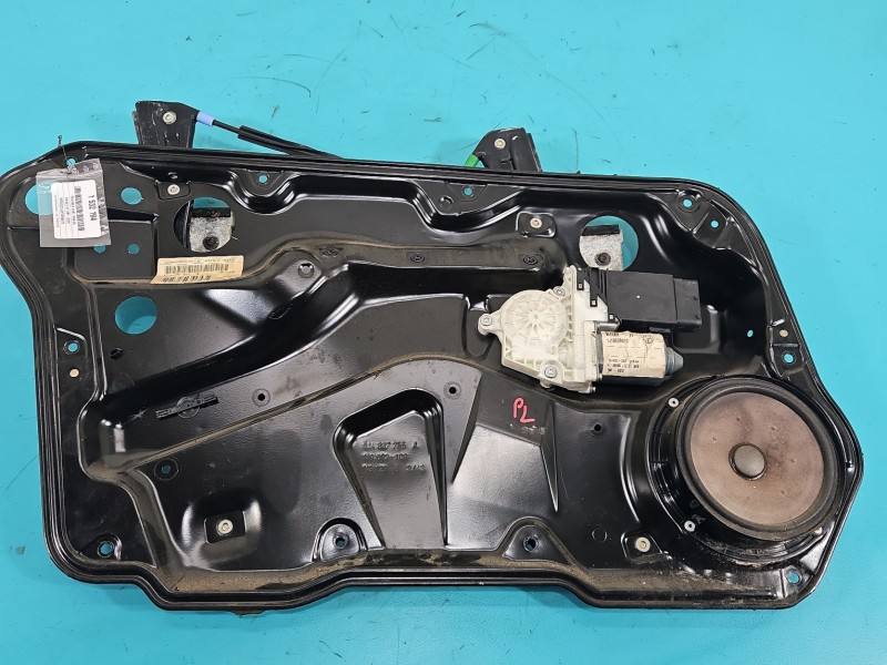 Склопідйомник передній лівий Volkswagen Golf 4 1J4837729AA