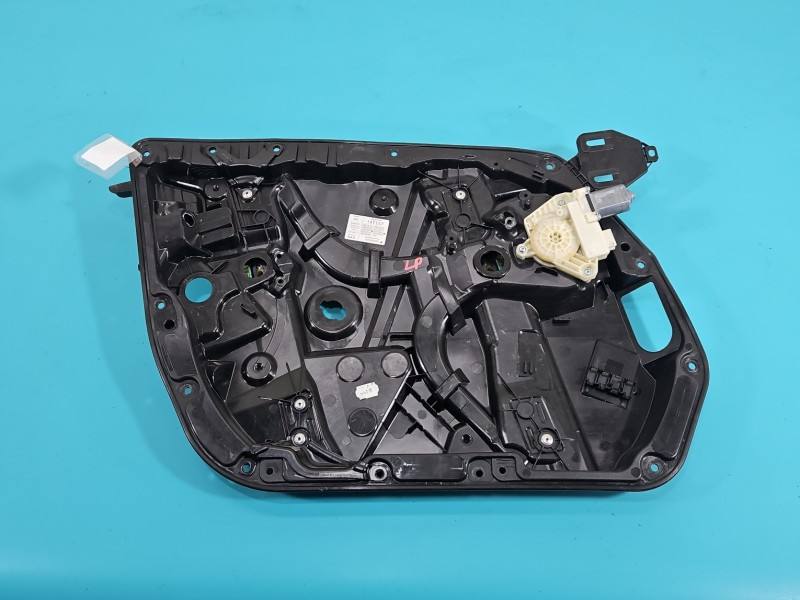 Склопідйомник передній лівий Mercedes C W205 A2057200179