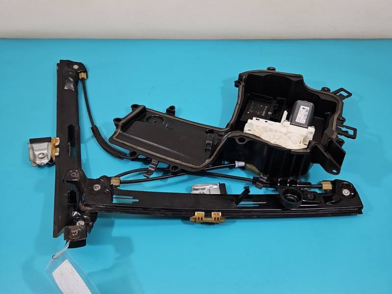 Склопідйомник передній лівий Seat Leon 1P0837401D