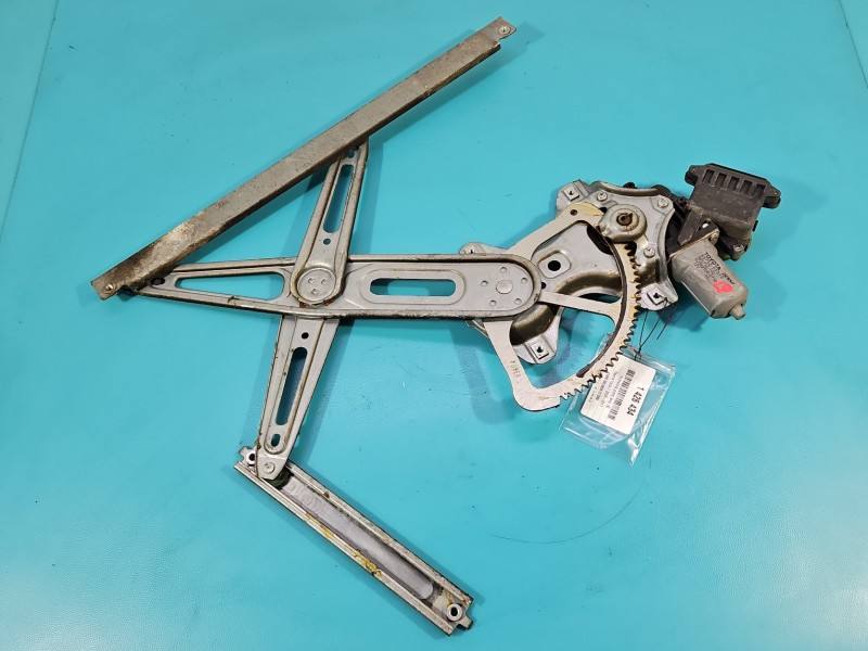 Склопідйомник передній лівий Toyota Yaris 2 983587-103
