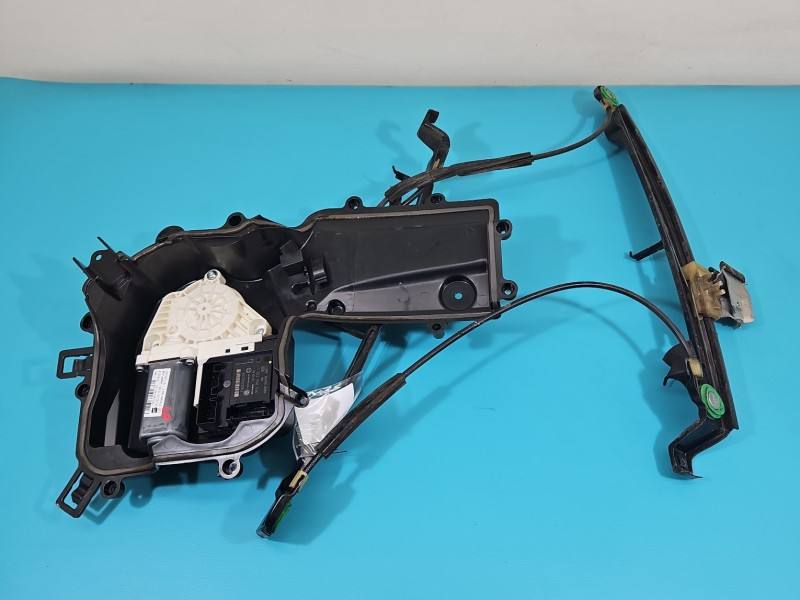 Склопідйомник передній лівий Seat Leon 1K0959793L