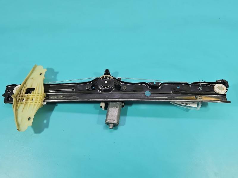 Склопідйомник передній лівий Toyota Proace City 9809329080