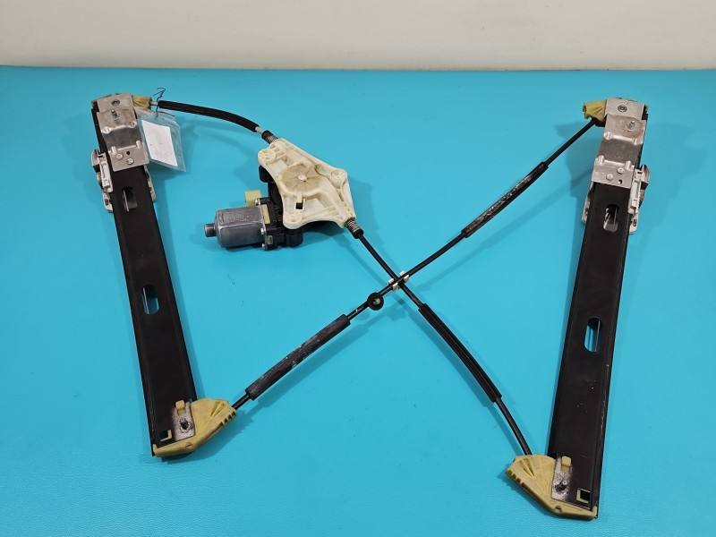 Склопідйомник передній лівий Seat Leon 0130822717