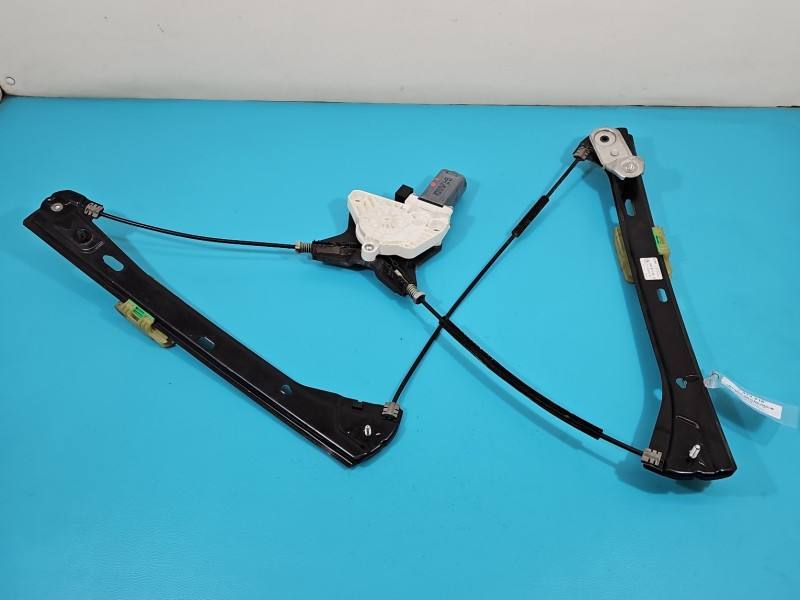 Склопідйомник передній лівий Volkswagen Passat B8 3G0837461B