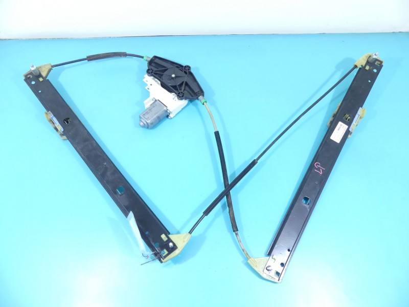 Склопідйомник передній лівий Audi Q5 8R0837461G