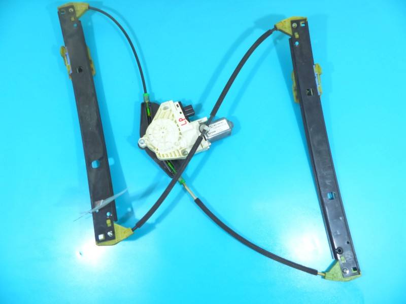 Склопідйомник передній лівий Audi A4 B8 8K0959801