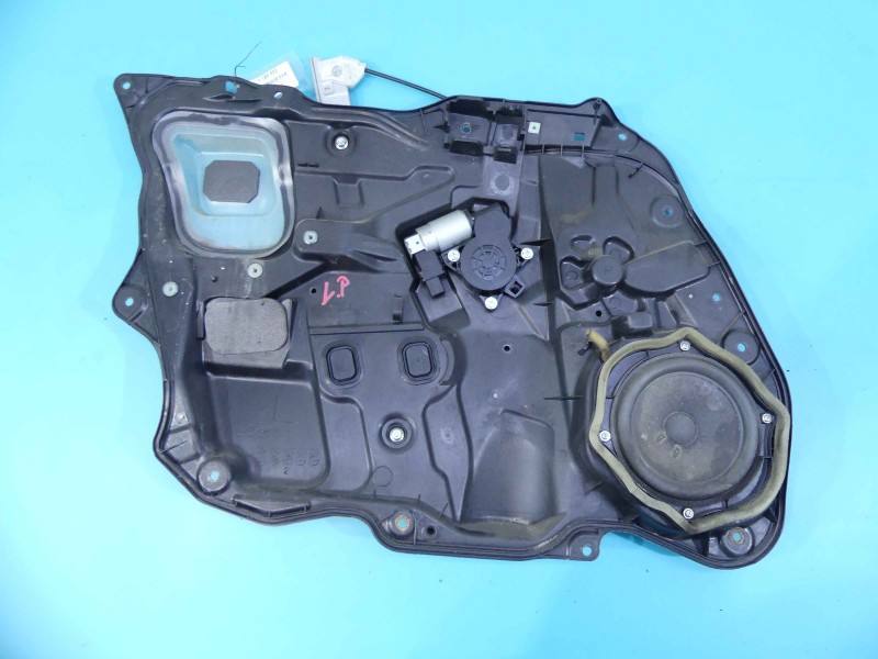 Стеклоподъемник передний левый Mazda 3