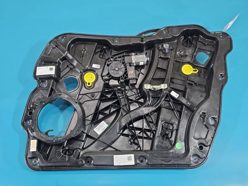 Склопідйомник передній правий Alfa romeo Stelvio 0130822068