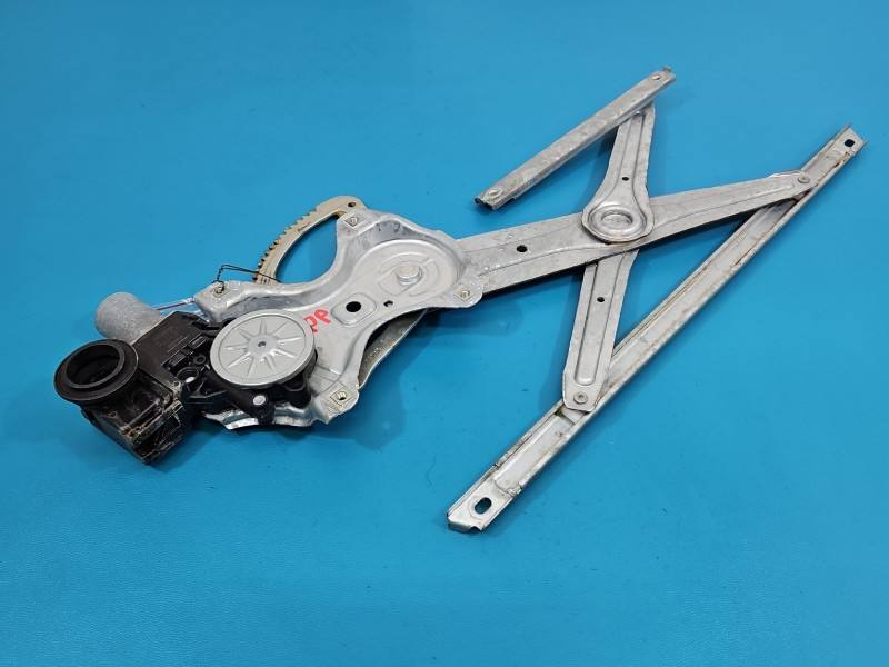 Склопідйомник передній правий Toyota C-HR 85710-F4010