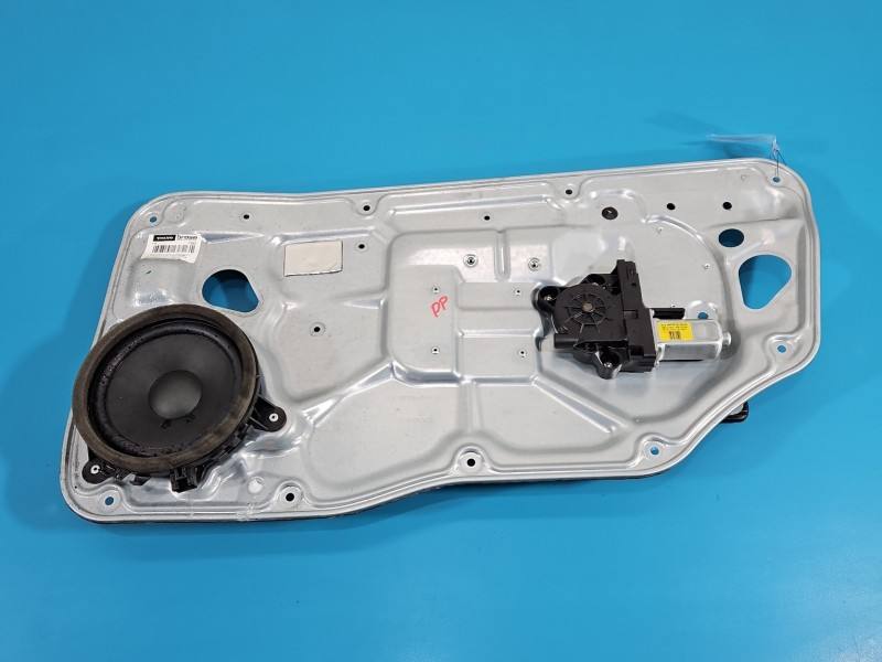 Склопідйомник передній правий Volvo V70 983040-101