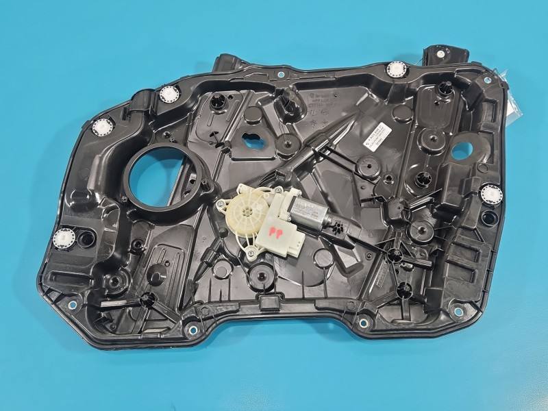 Склопідйомник передній правий BMW 3 G20 4A2345801