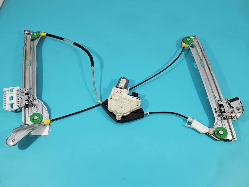 Склопідйомник передній правий Audi A5 8T 8T0959802A