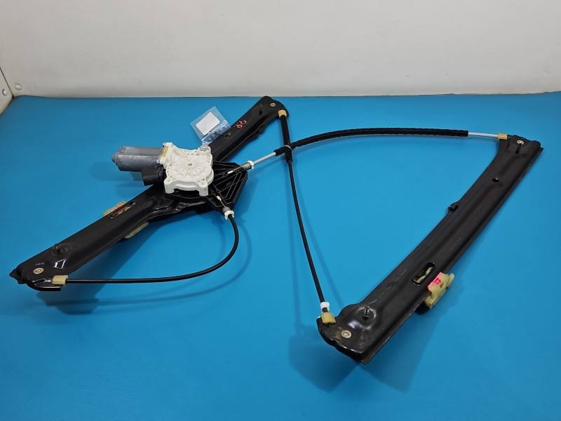Склопідйомник передній правий BMW X5 F15 7322748