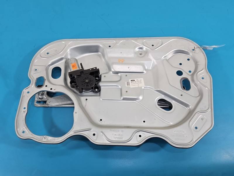 Стеклоподъемник передний правый Ford Kuga 7M51-R045H16-A