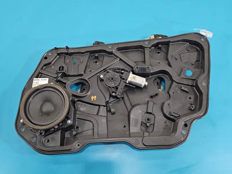 Склопідйомник передній правий Volvo S60 30784311