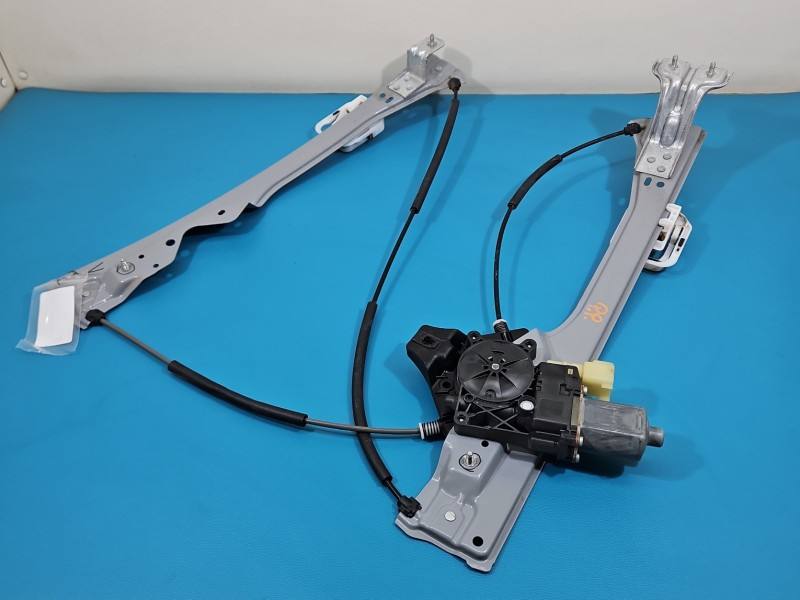 Склопідйомник передній правий Ford Edge 0130822733