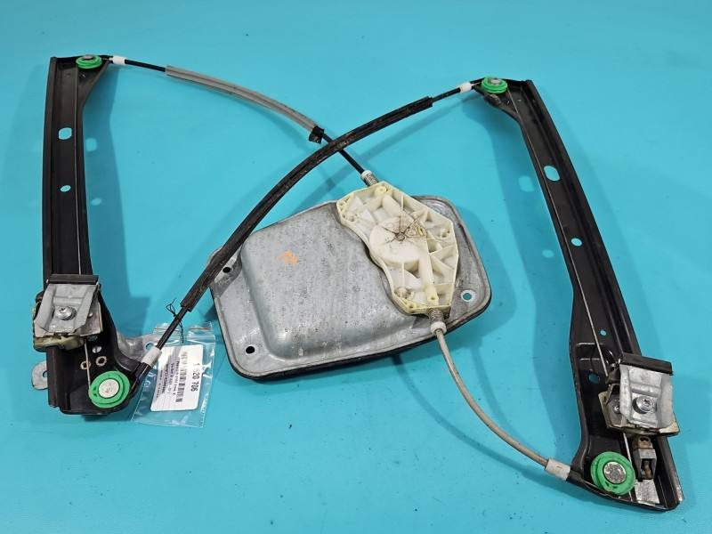 Склопідйомник передній правий Volkswagen Golf 6 1K5837402BC