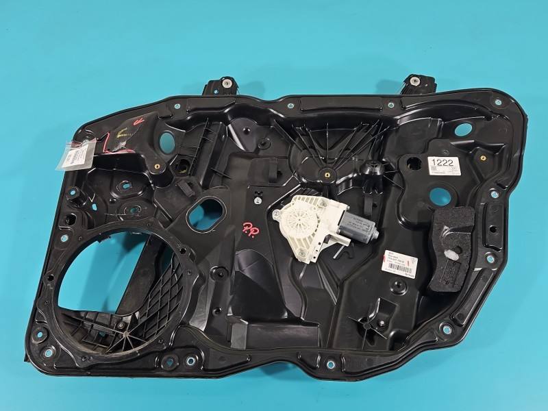 Склопідйомник передній правий Porsche Cayenne 8K0959802B