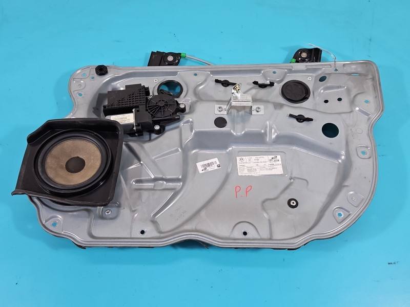 Склопідйомник передній правий Volkswagen Polo 6Y2959801